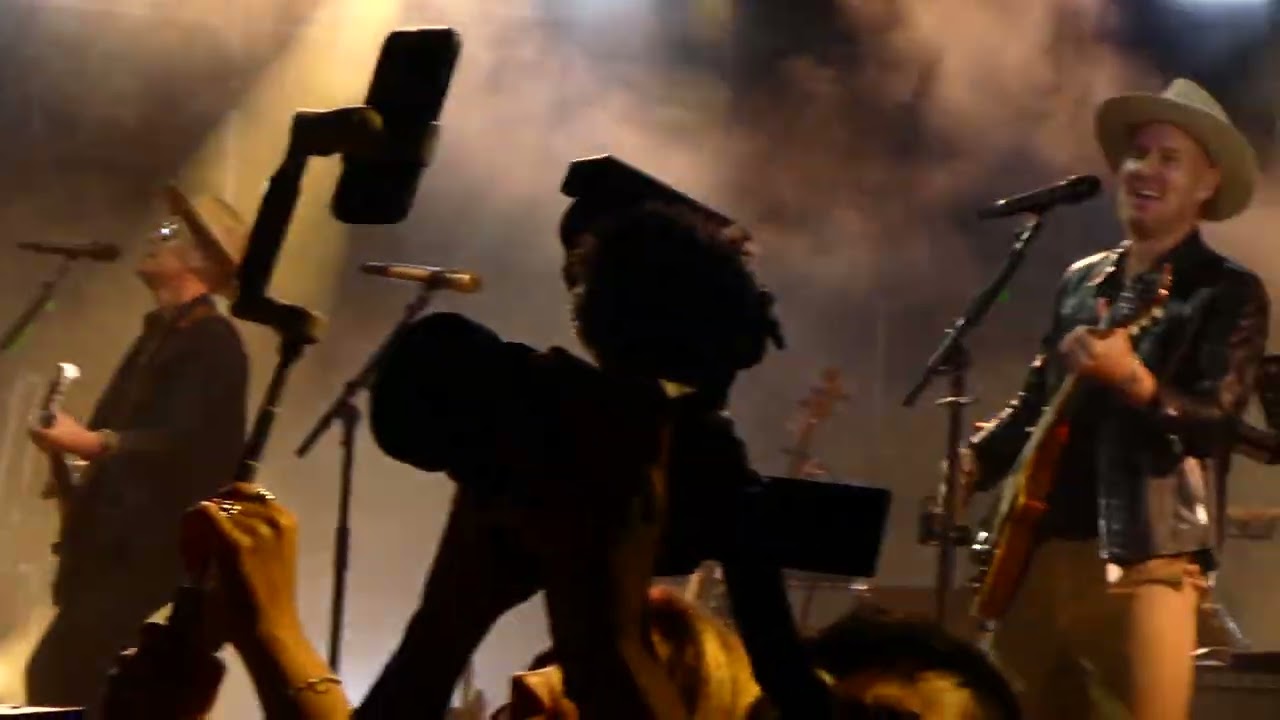 Front Row Red Rocks - Hold Out Your Hand - 09-05-2025 - Morrison, Co