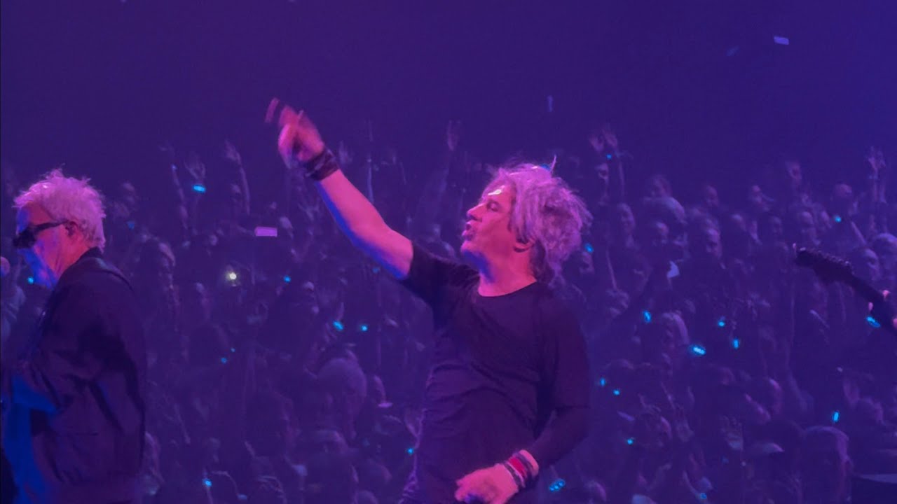 Indochine - Miss Paramount (Live Arena Tour Acte 2 Toulouse 5, 24/10/2025)