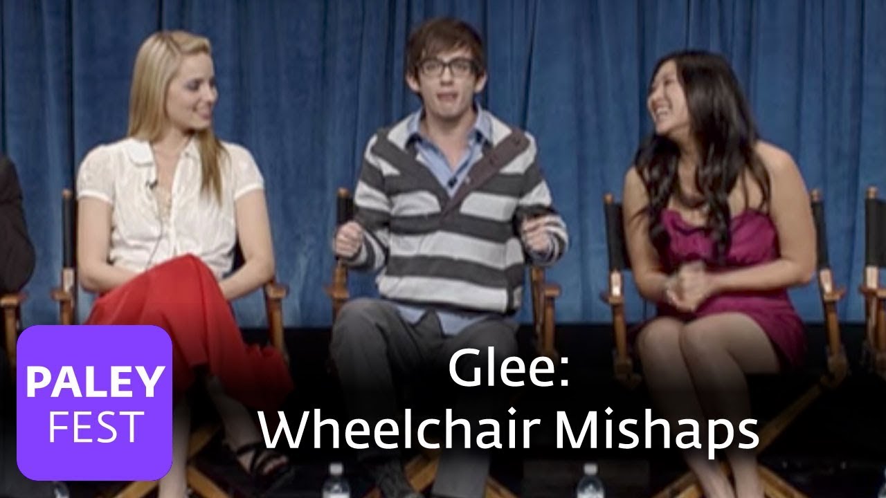 Glee - Wheelchair Mishaps: Amber Riley, Kevin McHale
