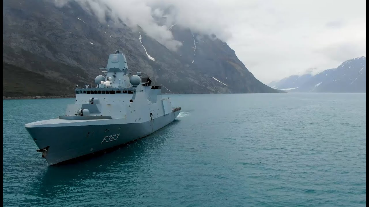 Kom med ind i kontrolrummet på fregatten Niels Juel