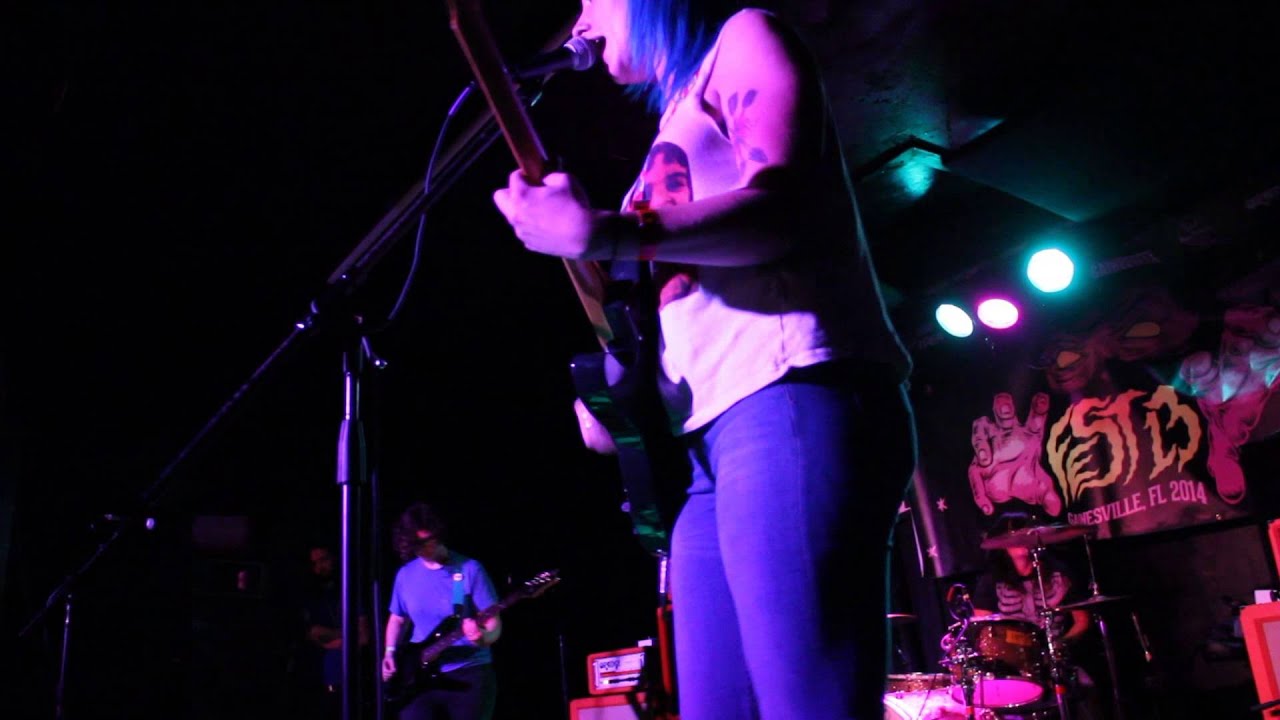 Cayetana - Scott Get The Van, I'm Moving