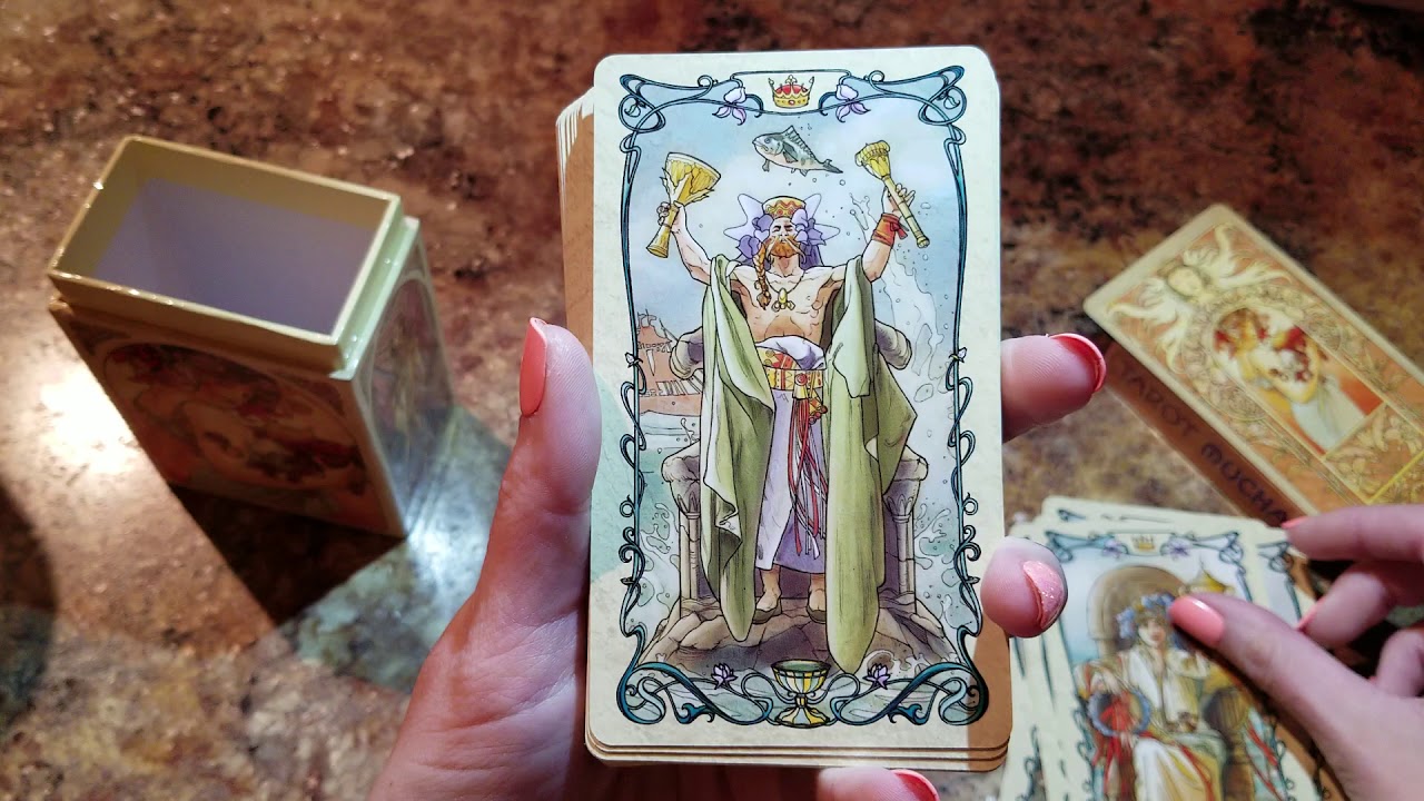 Full flip-through of Tarot Mucha Deck (no talking)