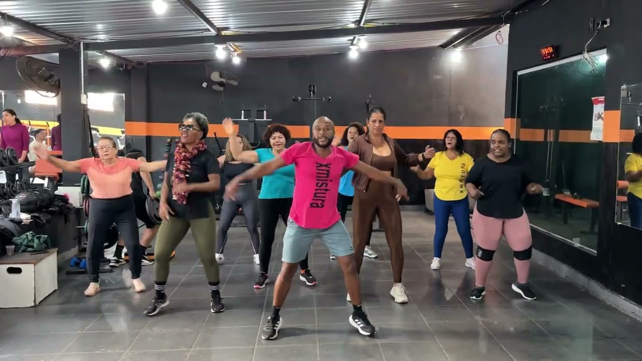 XMISTURA -  Nunca mais - Mc Daniel e Glória Groove 