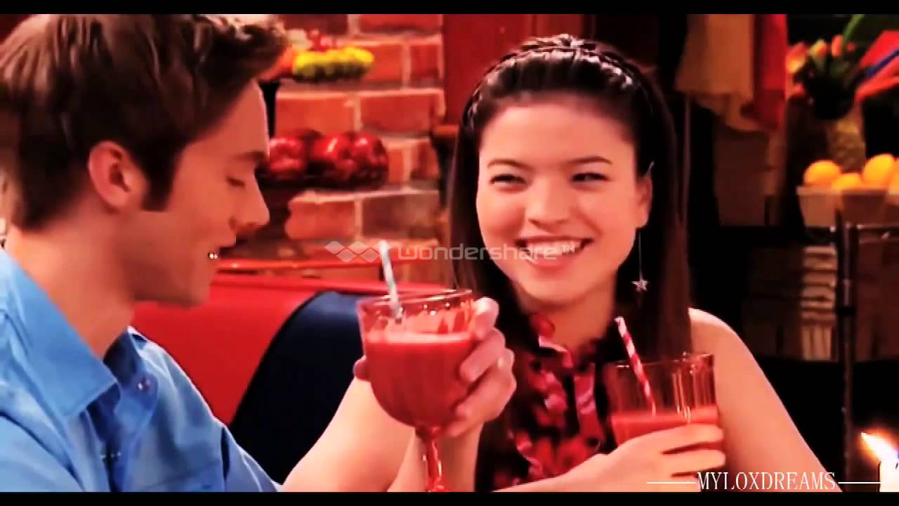 Jasmine y Logan