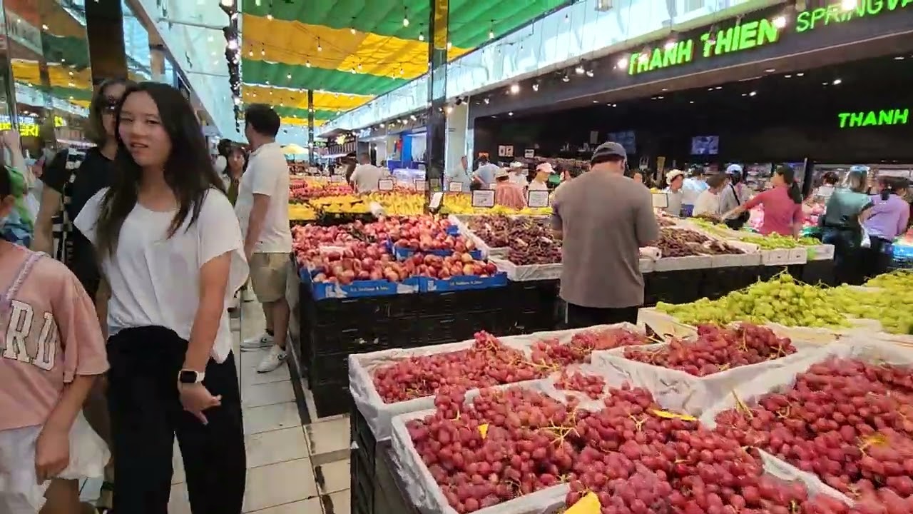 Springvale Central & Lunar New Year festival 2026 Hội chợ Tết ‎⁨Múa Lân @goplaces1⁩ #goplaces1 