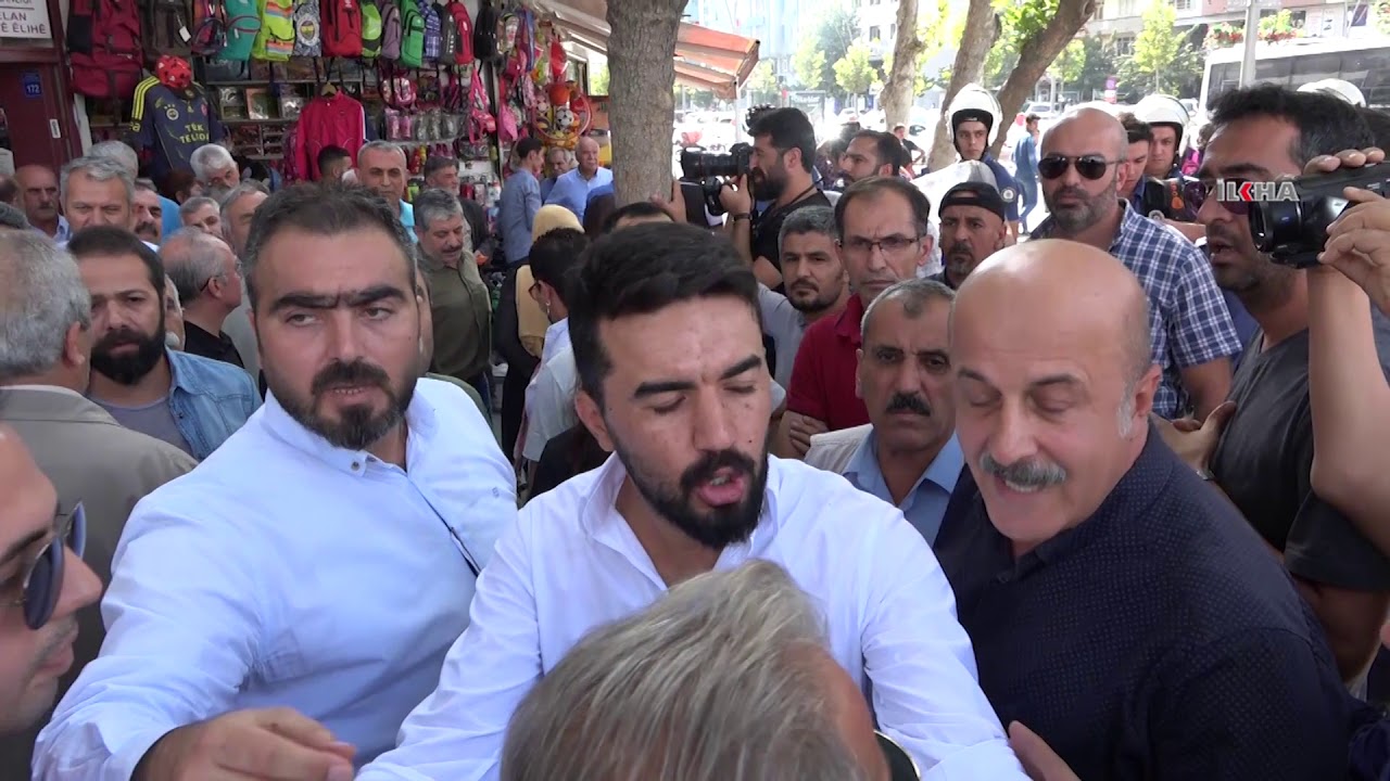 ​İzinsiz basın açıklamasına polis müdahalesi: 2 gözaltı