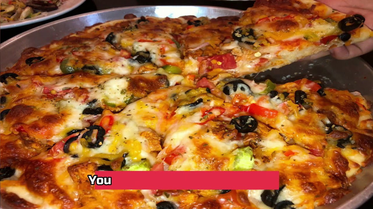 How to make Chicken deluxe pizza - Very easy and tasty