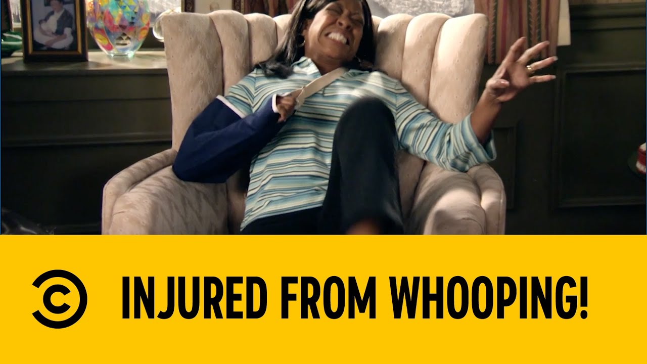 Injured From Whooping! | Everybody Hates Chris | Comedy Central Africa
