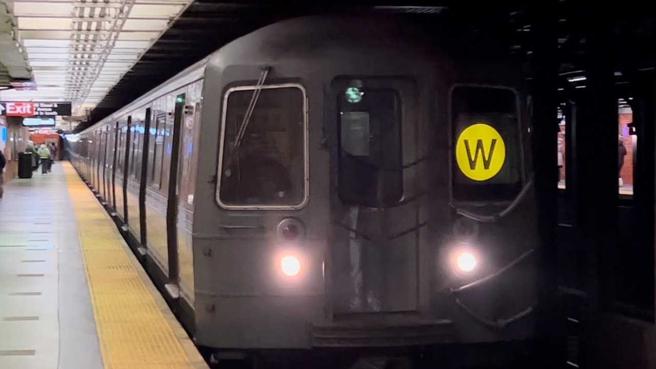 BMT Broadway: Downtown R46, R68, R68A, R68/A & R160 (N) (Q) (R) and (W) Local trains @ 49th Street