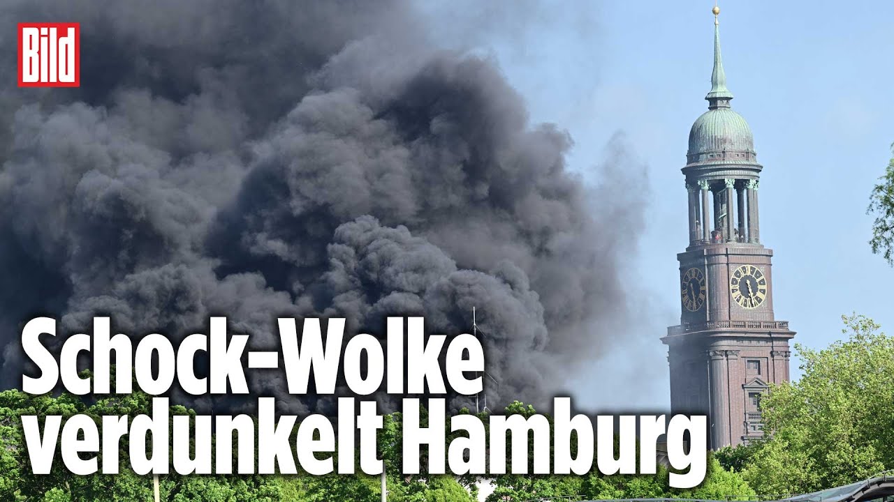 Hamburger Innenstadt: Mega-Feuer am Michel