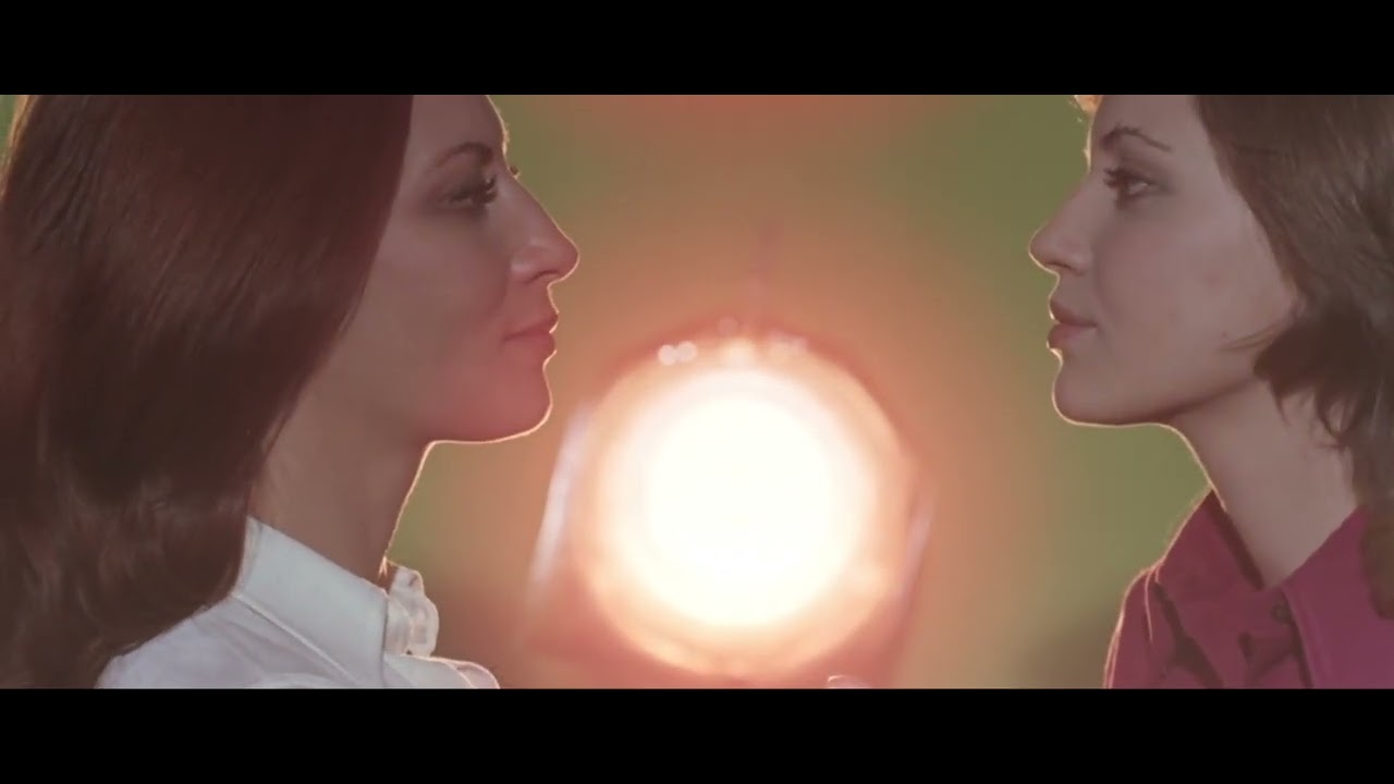 Rosalba Neri & Jenny Tamburi, sexy photo shoot&mdash;&ldquo;Il sorriso della iena&rdquo; (1972), 720p