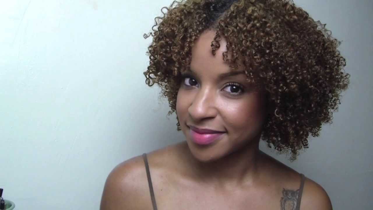 Finger styling and curl defining with Carol's Daughter Hair Milk Demo/Review
