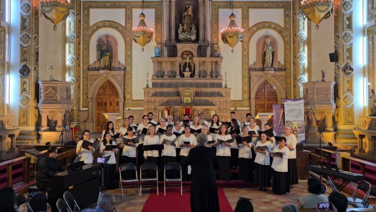Preludio No  4 BWV 936 J.S. Bach / Coro Deo Gracias