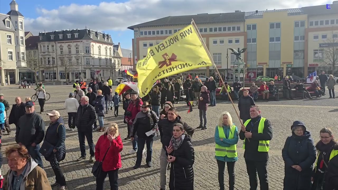 Anklam - Kerstin kündigt den nächsten Redner Olaf Schümmann an 16-03 -2024