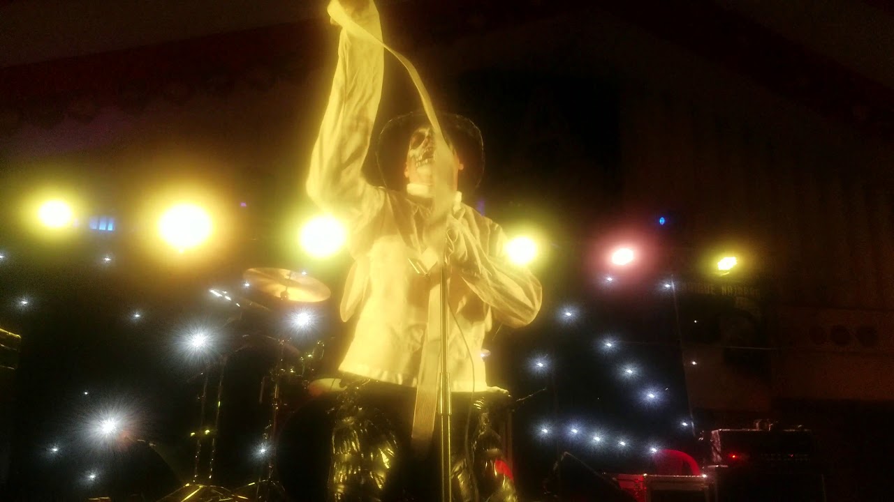 Michale Graves- American Psycho (Live in El Salvador)