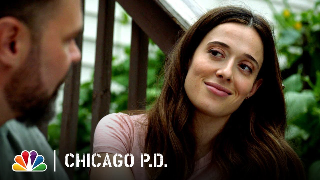 Burgess Decides to Move in with Ruzek | NBC’s Chicago PD