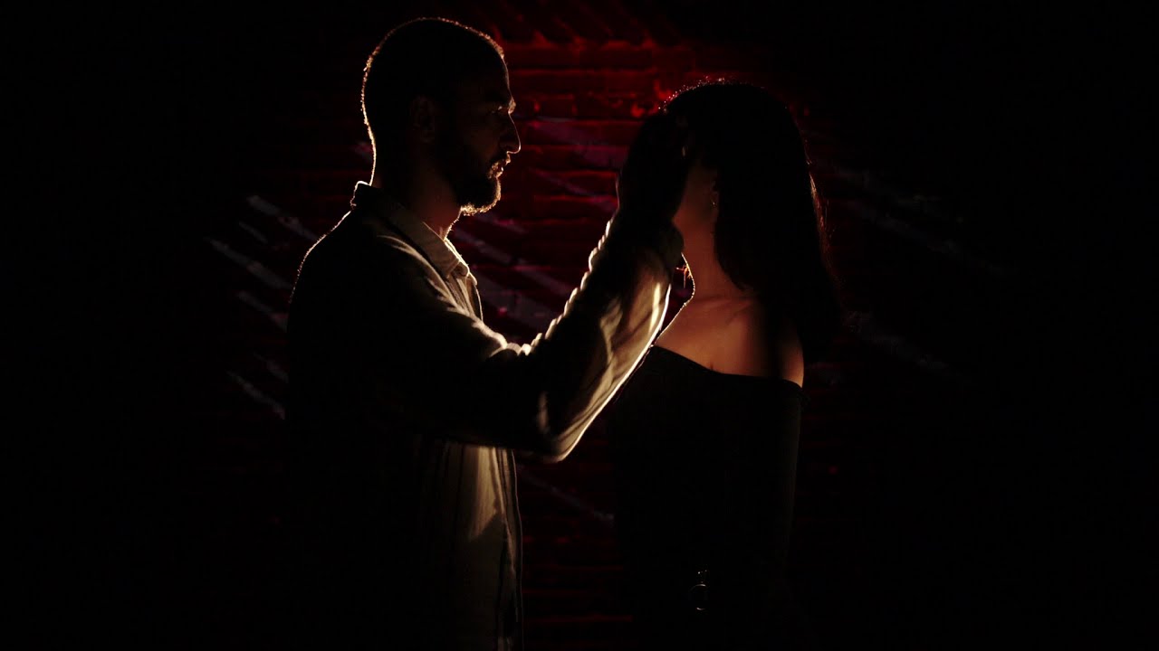 Lighting tutorial - A Love Scene - Creating intimate mood. Dedolight competition winner 2020