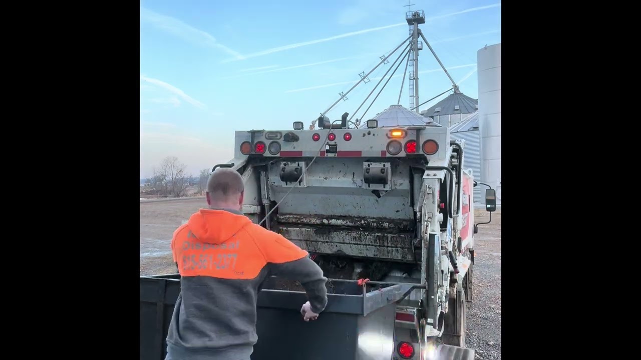 Isuzu 8 yard Curbtender Weekly Trash Pickup 