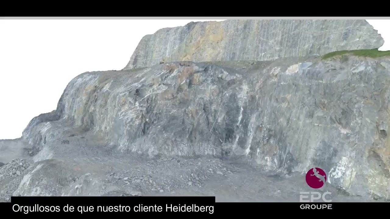 Voladura en la Cantera de Ma&ntilde;aria.
