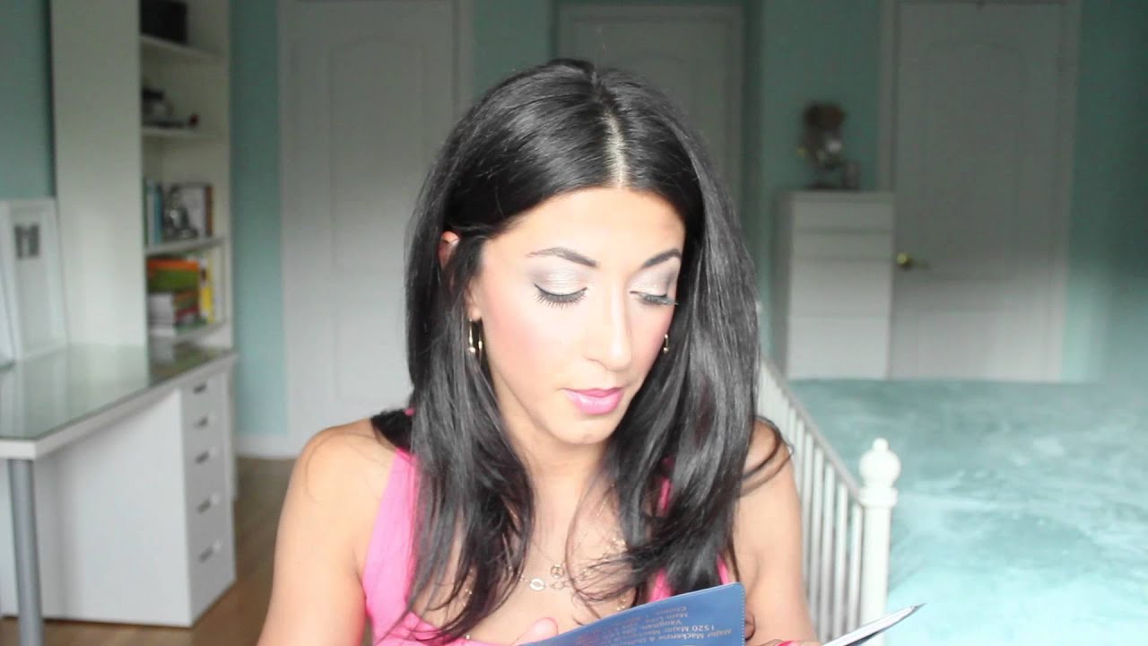 What's in Leyla's Bag