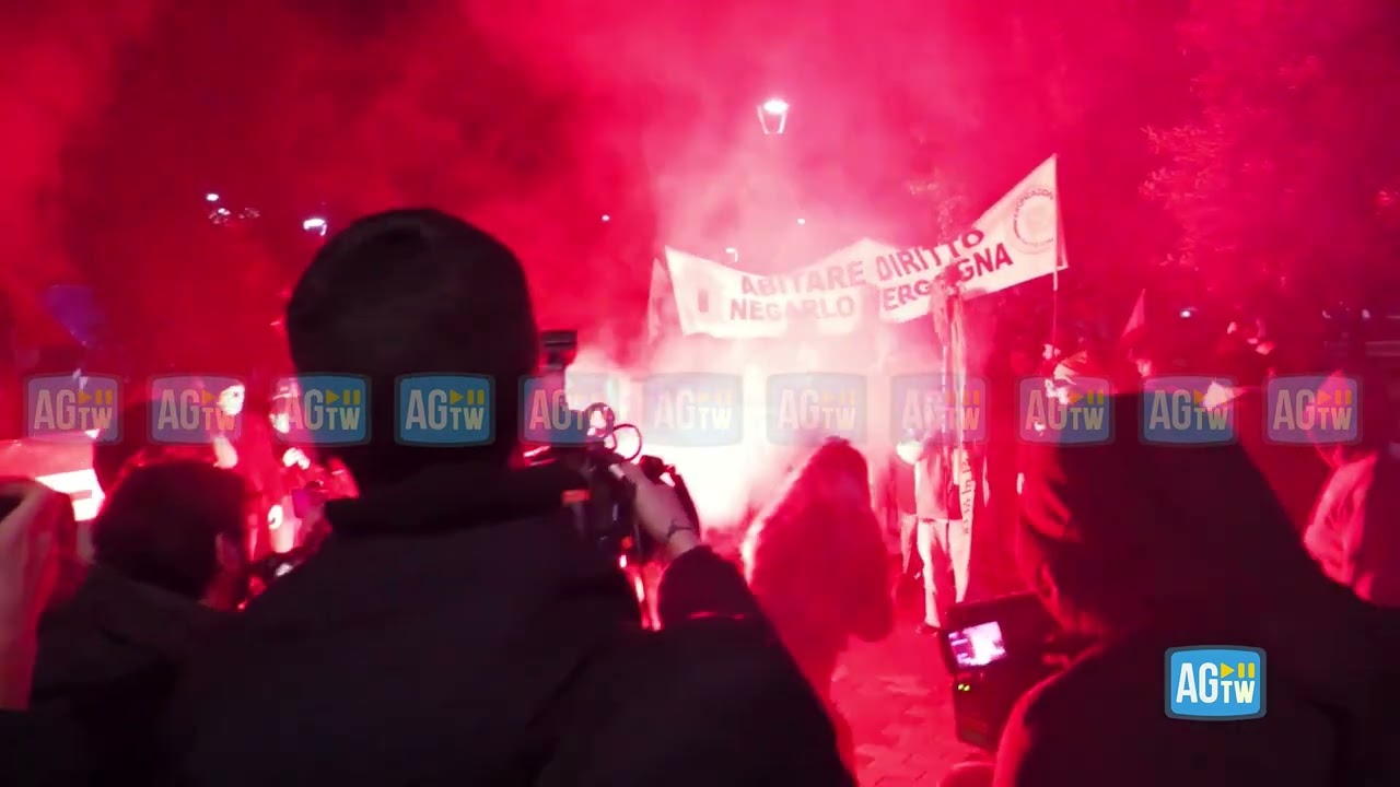 Milano, corteo anti olimpiadi in zona San Siro