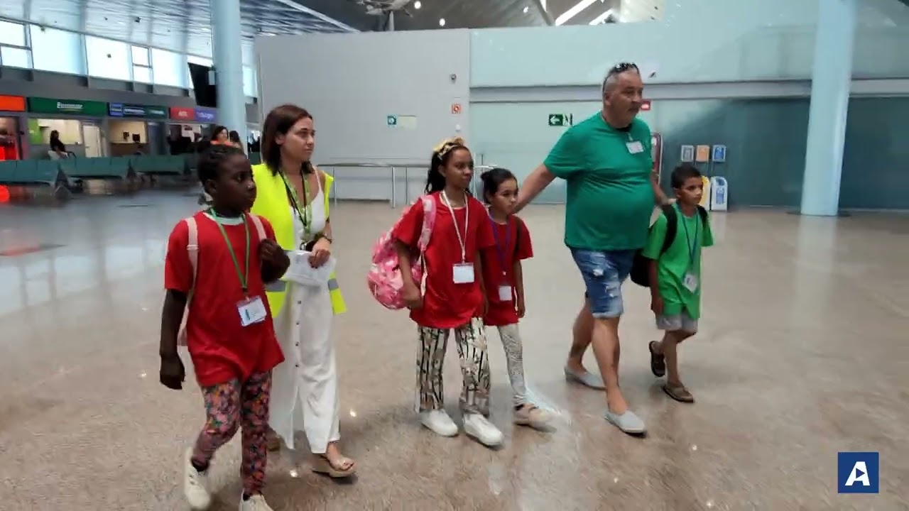 Llegan a Vigo los más de 300 niños y niñas saharauis de 'Vacaciones en paz'