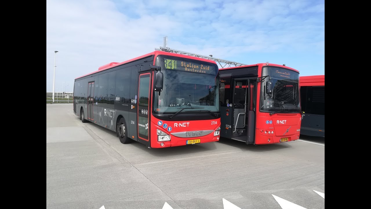 Het Bus , Trein en Tourvervoer op Schiphol Airport 27-03-2019