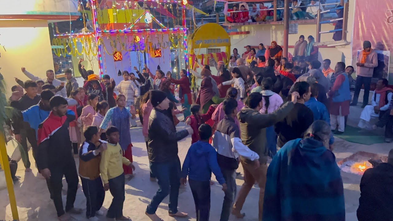 आज रात को मजा ही आ गया  माैरी मेला तमलाग day 4