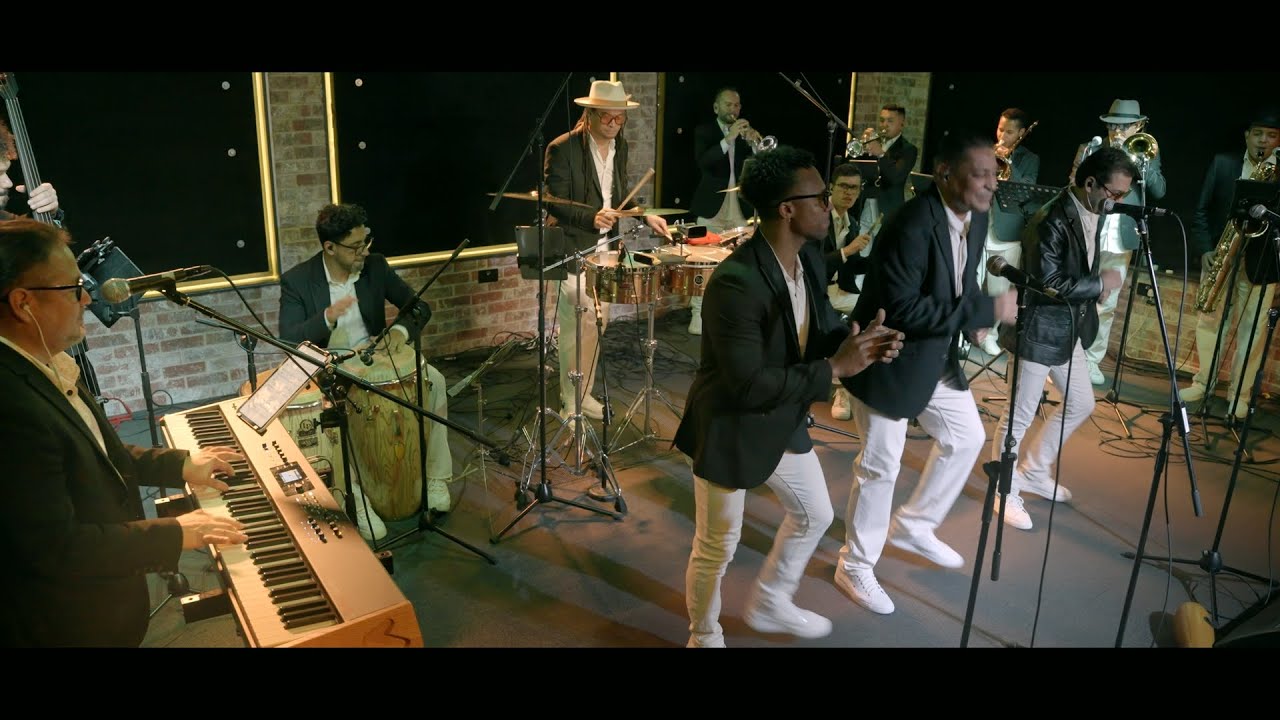 La Londinense Orchestra Perform 