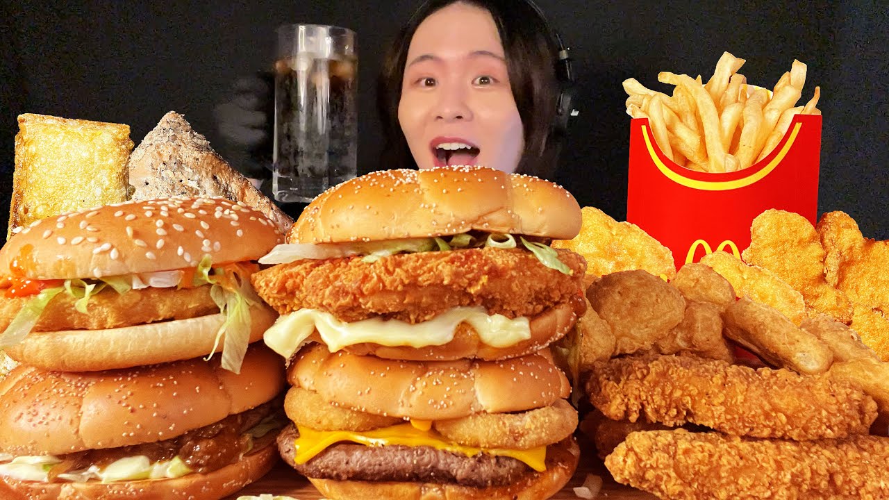 ASMR マクドナルド新作大食い‼️〜騒がしい日々に笑えなくなっていた〜【咀嚼音】