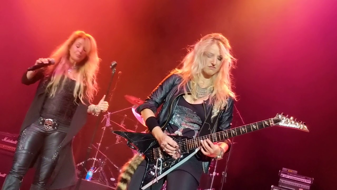 #Vixen Edge of a Broken heart Front Row  Live 7/21/18  Hard Rock Casino Biloxi Ms