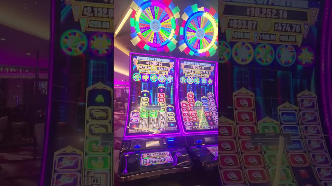 Utopia of the seas ots full casino tour all the slots and all the tables