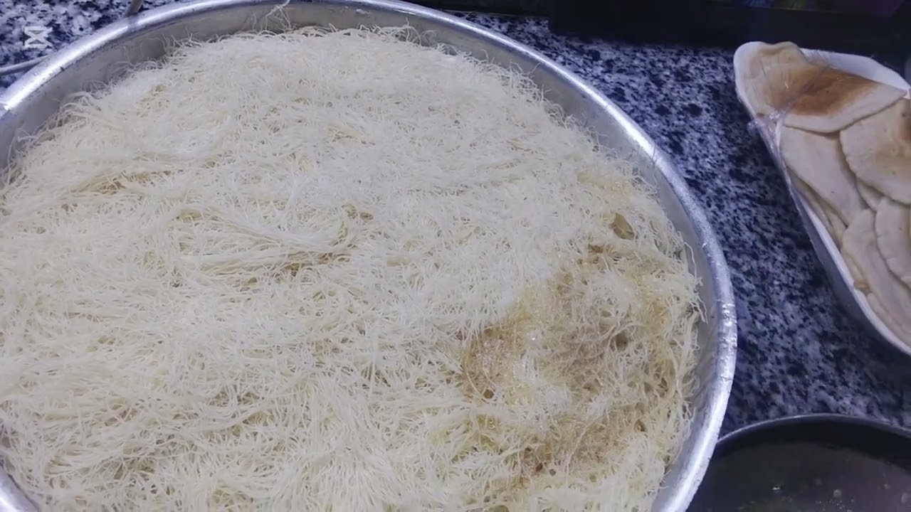تعالو شوفو معنا طريقة عمل حلويات رمضان 
