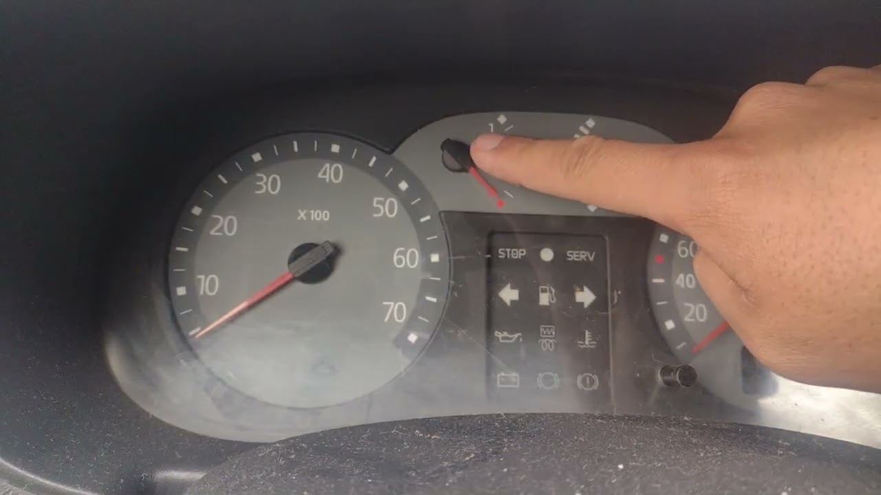 Prueba temperatura, gasolina, velocidad y revoluciones cuadro de instrumentos.. Renault Clio 2006..