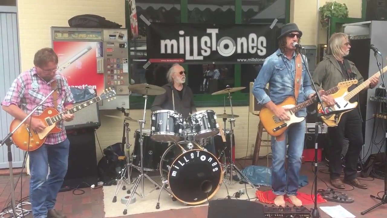 millstones 2018 auf der Matjeswoche in Gl&uuml;ckstadt
