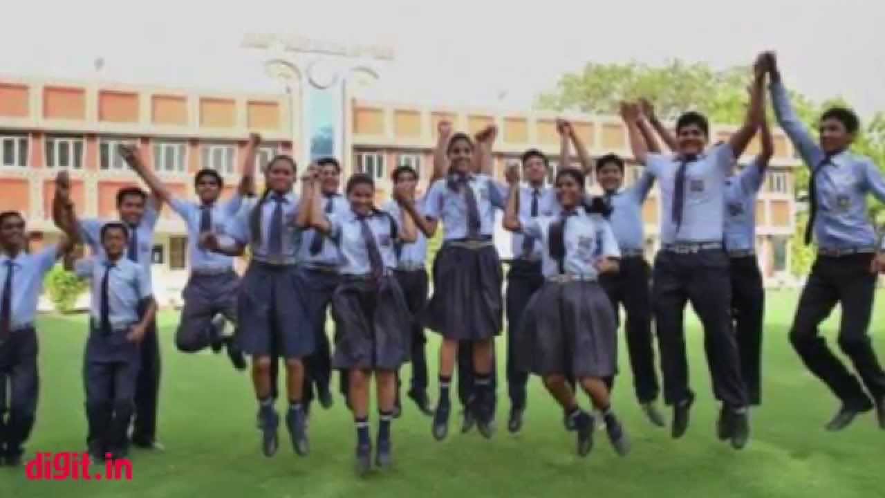 MTNL offers huge discounts for students who have passed their board exams