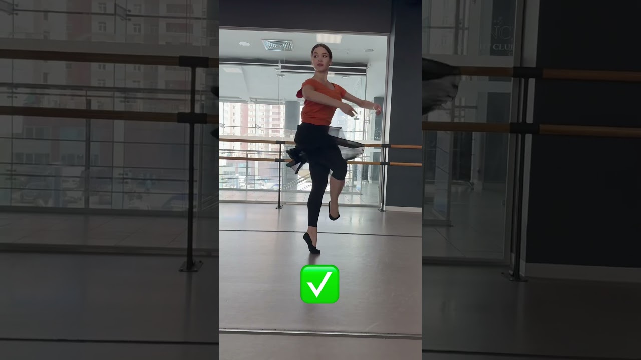 Pirouette en dehors #ballet #balletclass