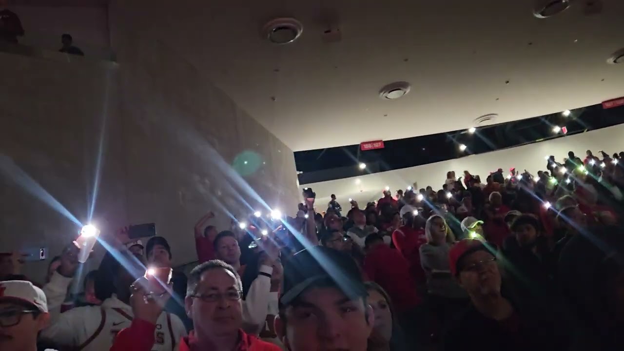 Houston Cougars MBB pre-game intro vs. UT
