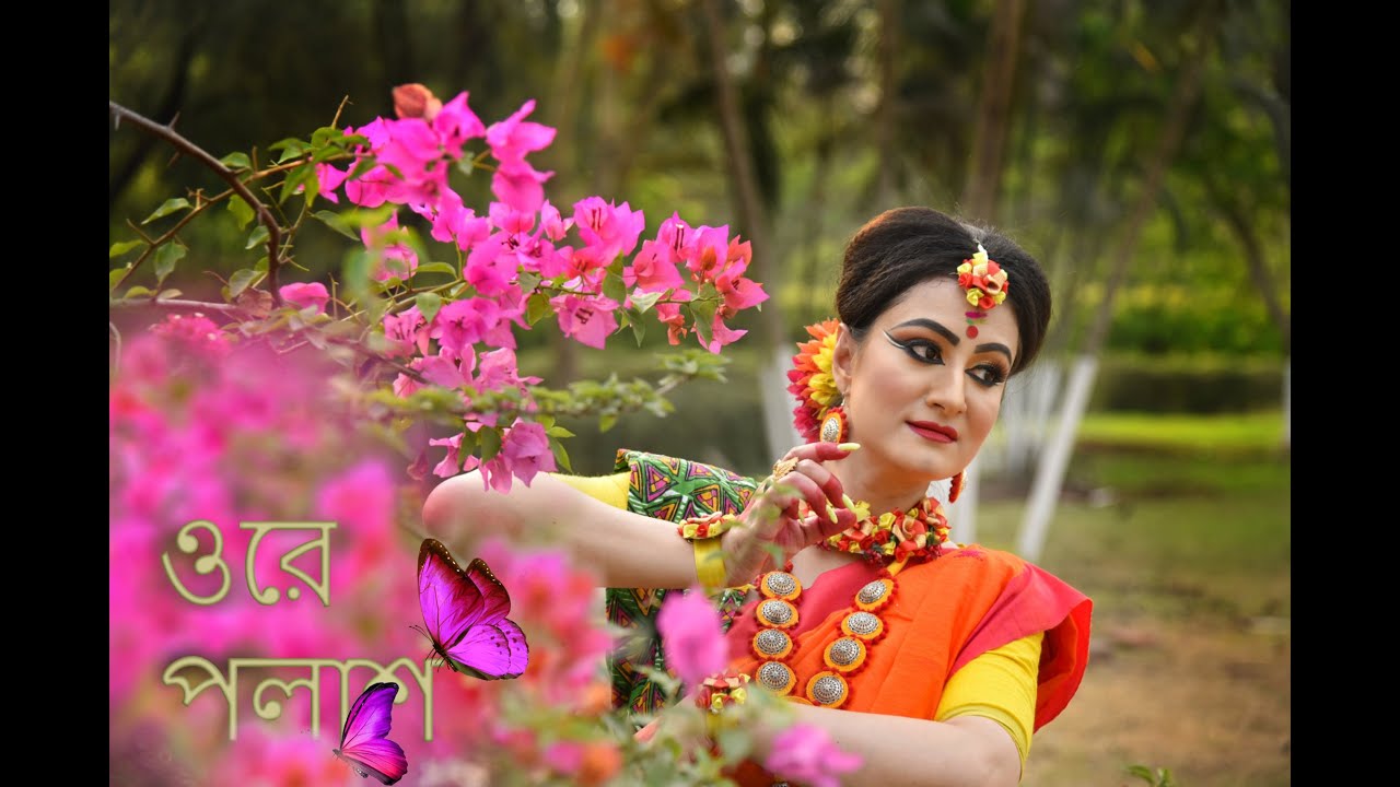 Akash Amai Bhorlo Aloy | Dance Cover | Debjani Biswas