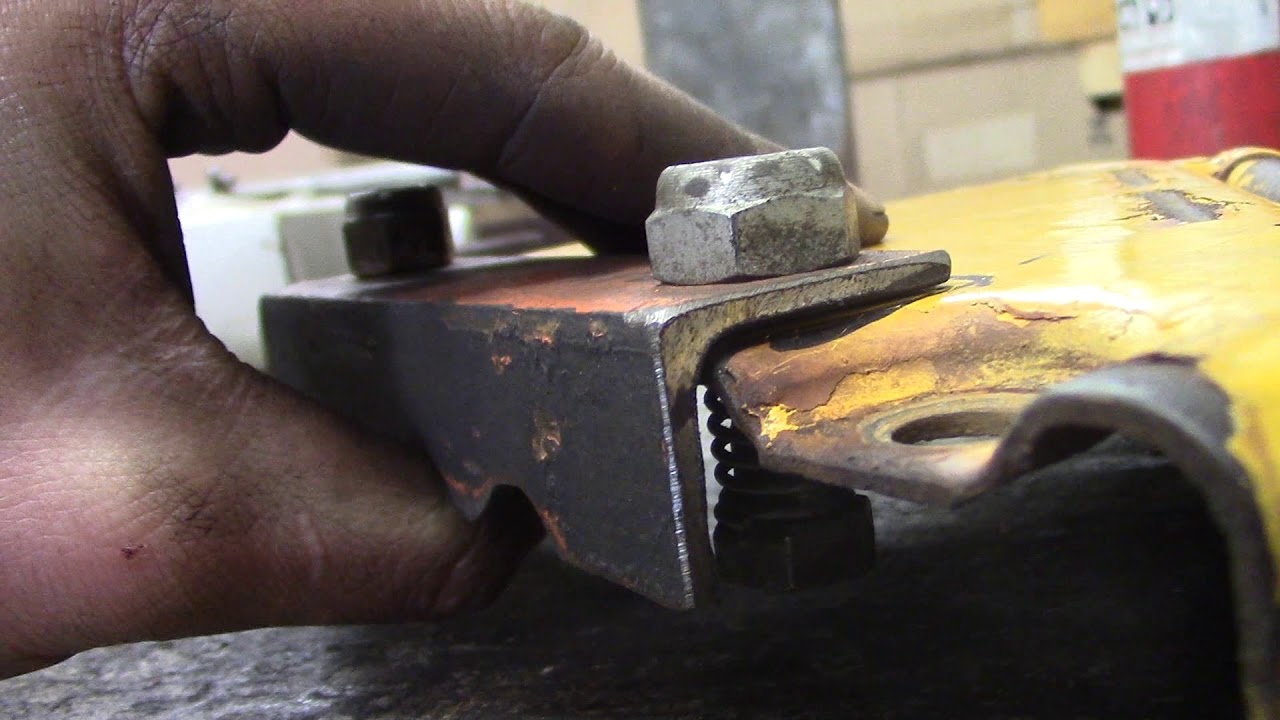 John Deere 350 - Revising The Reverser