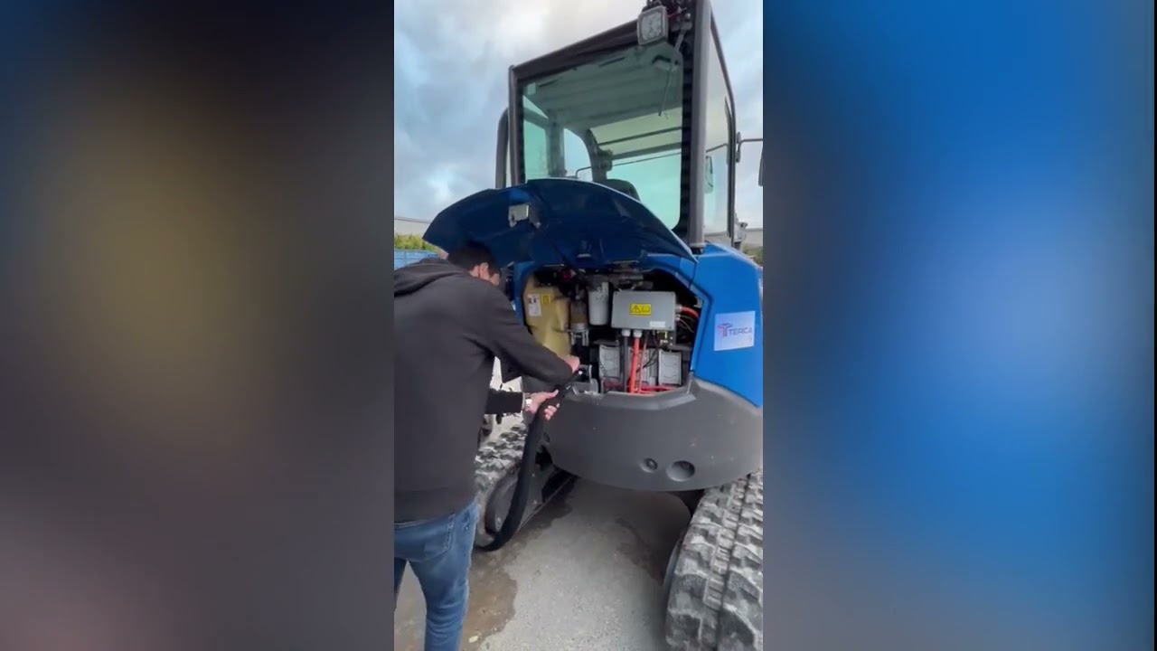 Tender CE: charge rapide mobile d'engins de chantier