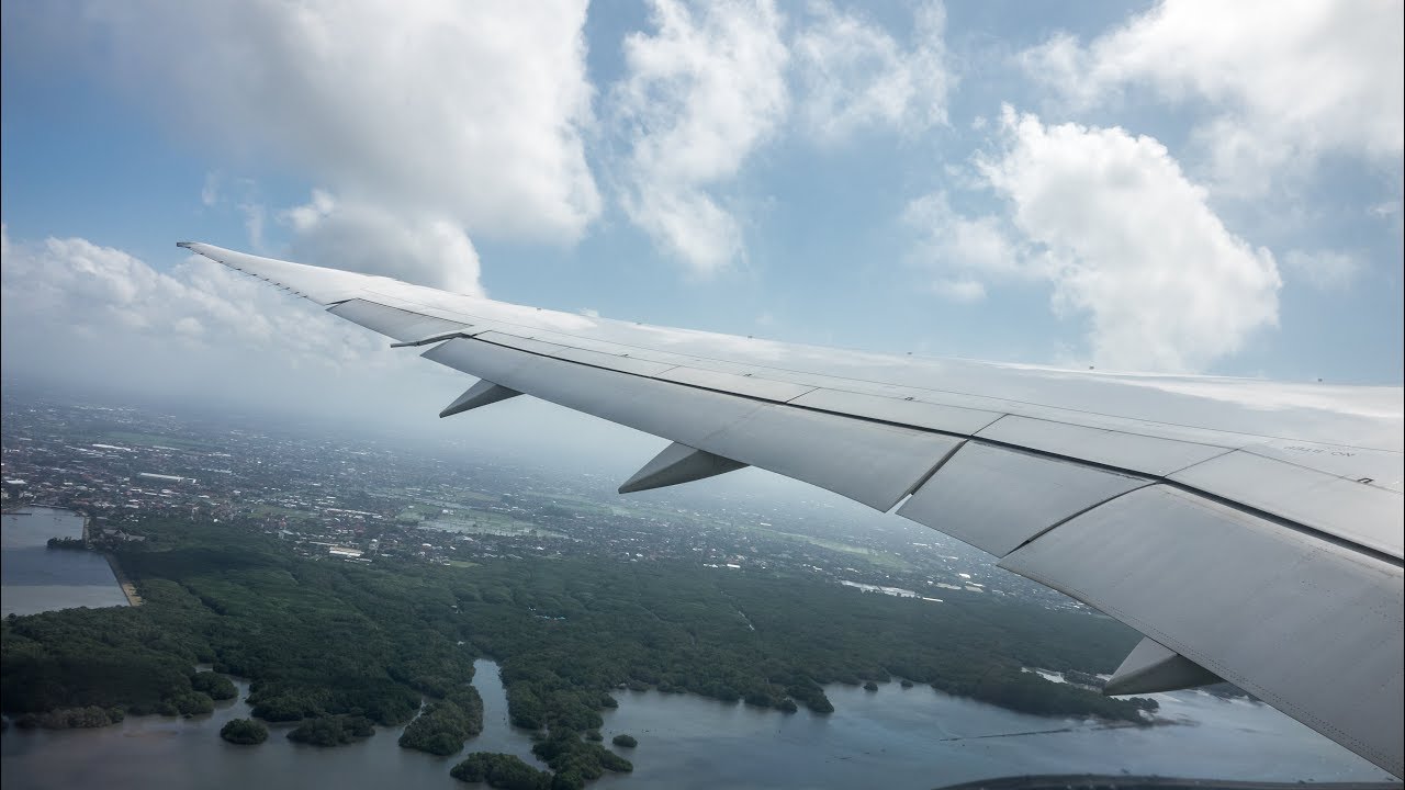 Qatar Airways Boeing 787-8 Full Flight: QR965 Denpasar/Bali to Doha