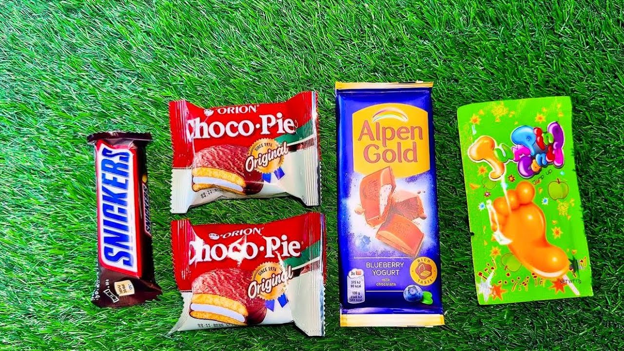 ASMR chocolate Snickers Choco Pie Alpen Gold #SnickersASMR- #ChocoPieASMR #AlpenGoldASMR