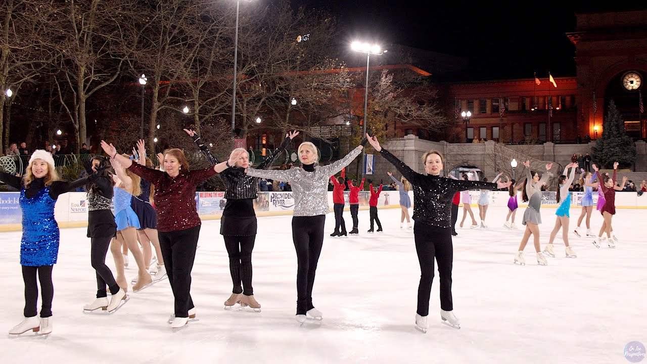 BV Skating performs at the 2022 Providence Tree Lighting (15 of 16)