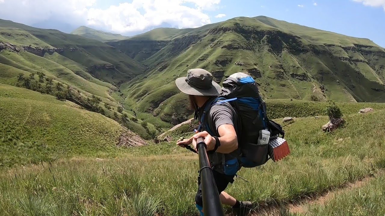Solo hike and overnight at shower/grindstone cave, Injisuthi, Drakensbergs
