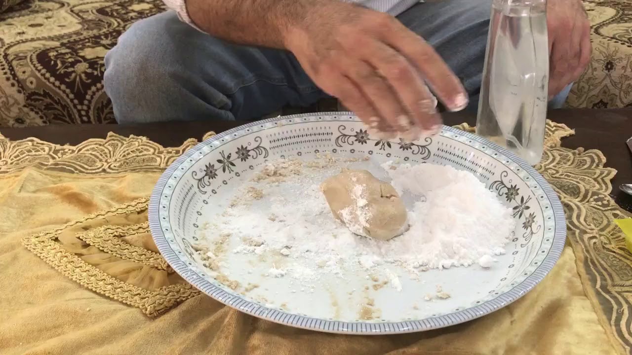 كيف أصنع كاندي الملكات وكيف أجهز قفص السفر  /د. محمد حسن ابراهيم
