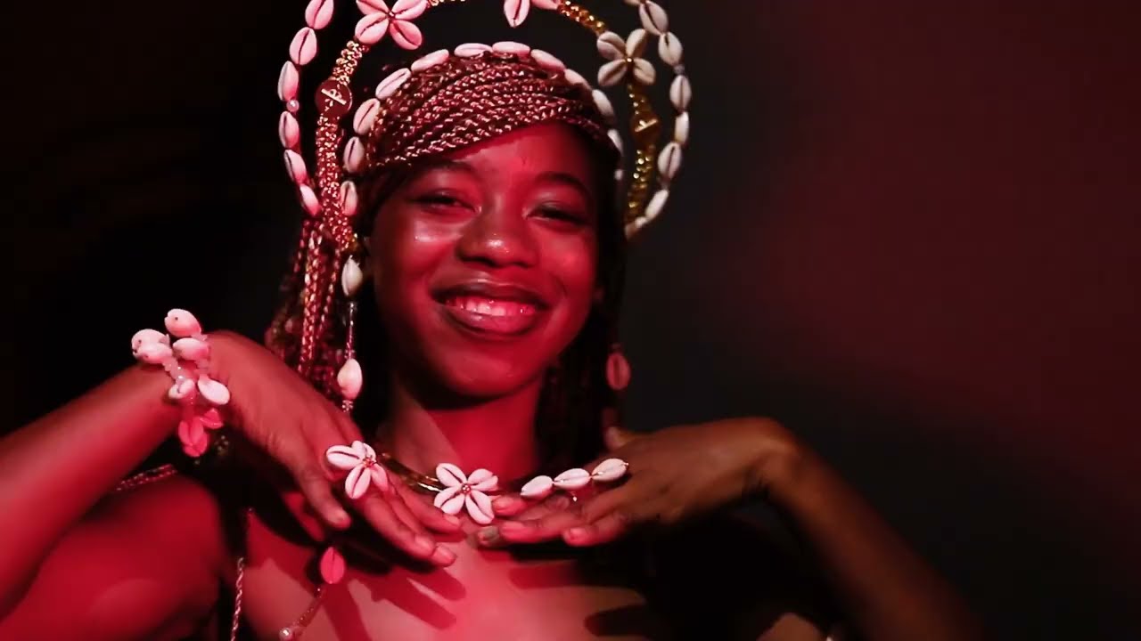 GRAZIO - Mannequin BURKINABE (Clip officiel)