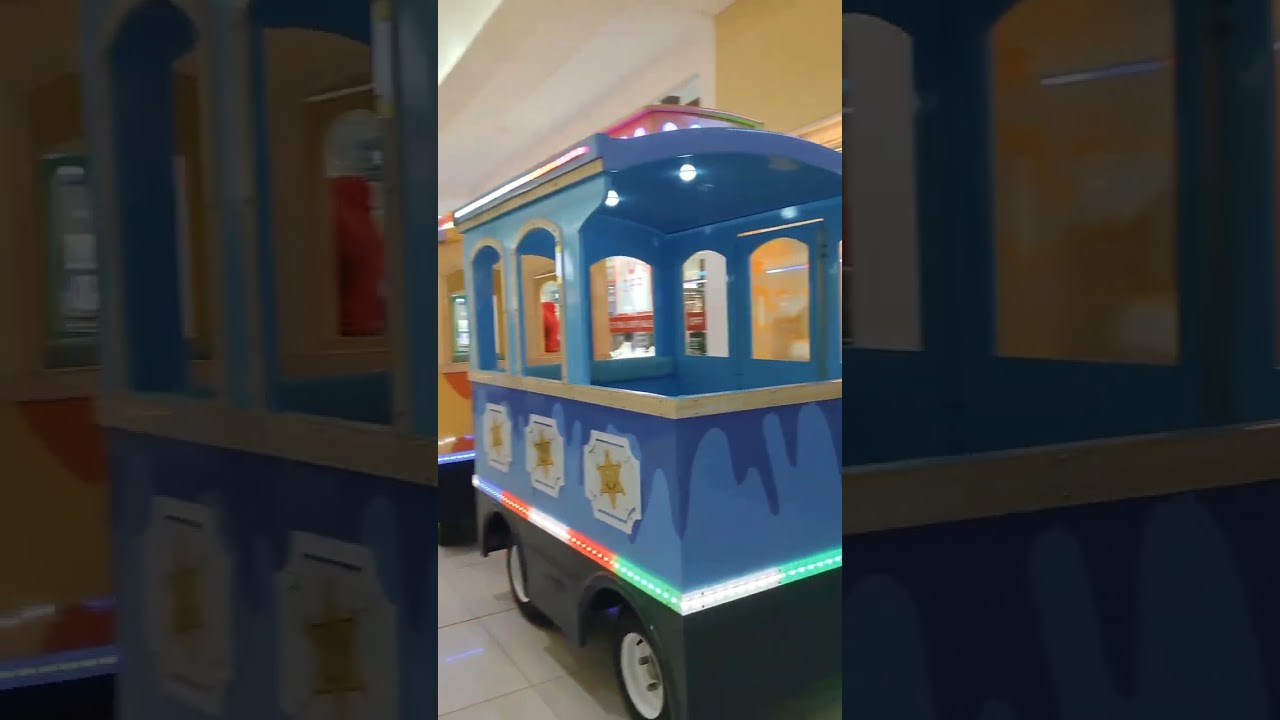 Naghanap Kami ng Sapatos Ni Kuya sa Riverbanks Mall