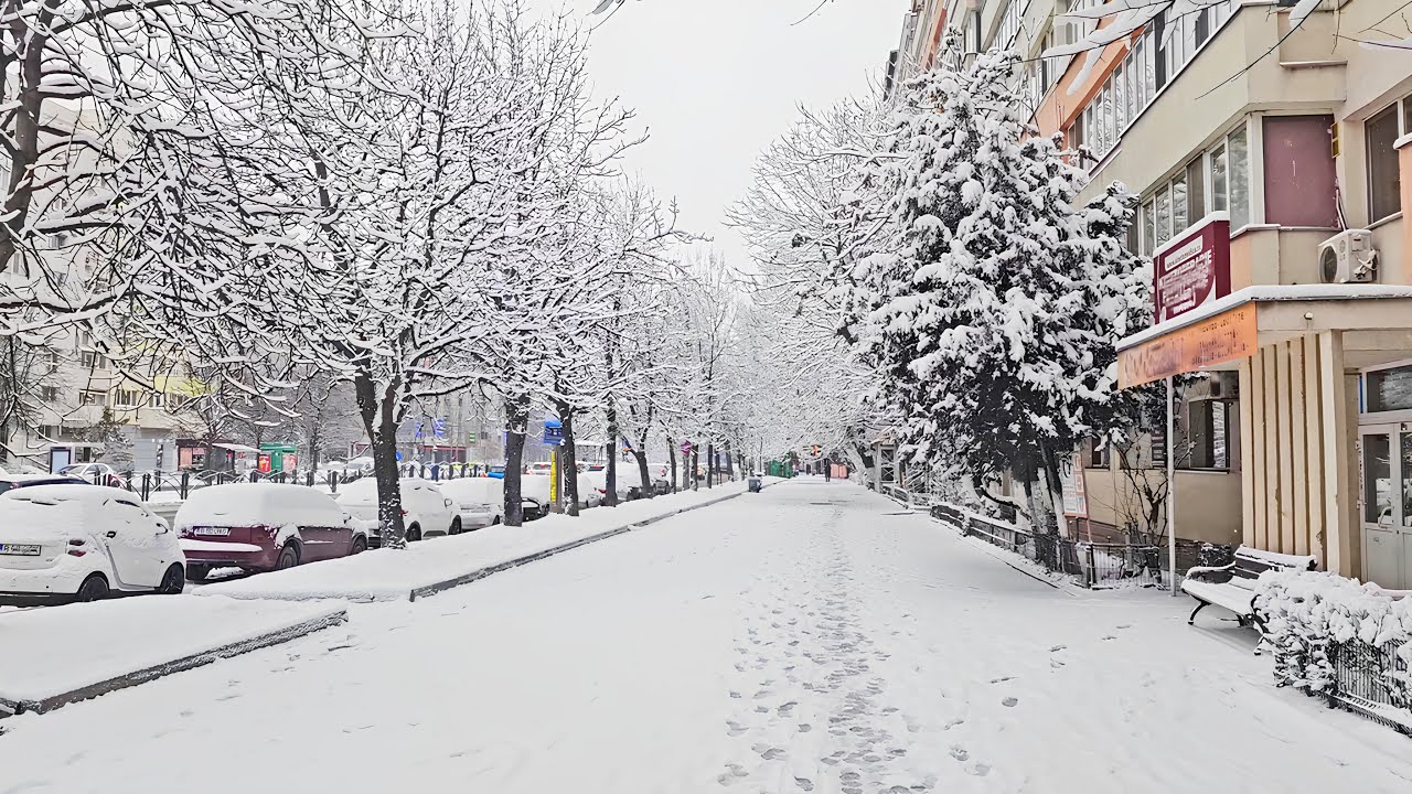Ninge în București. Cum arată orașul înzăpezit