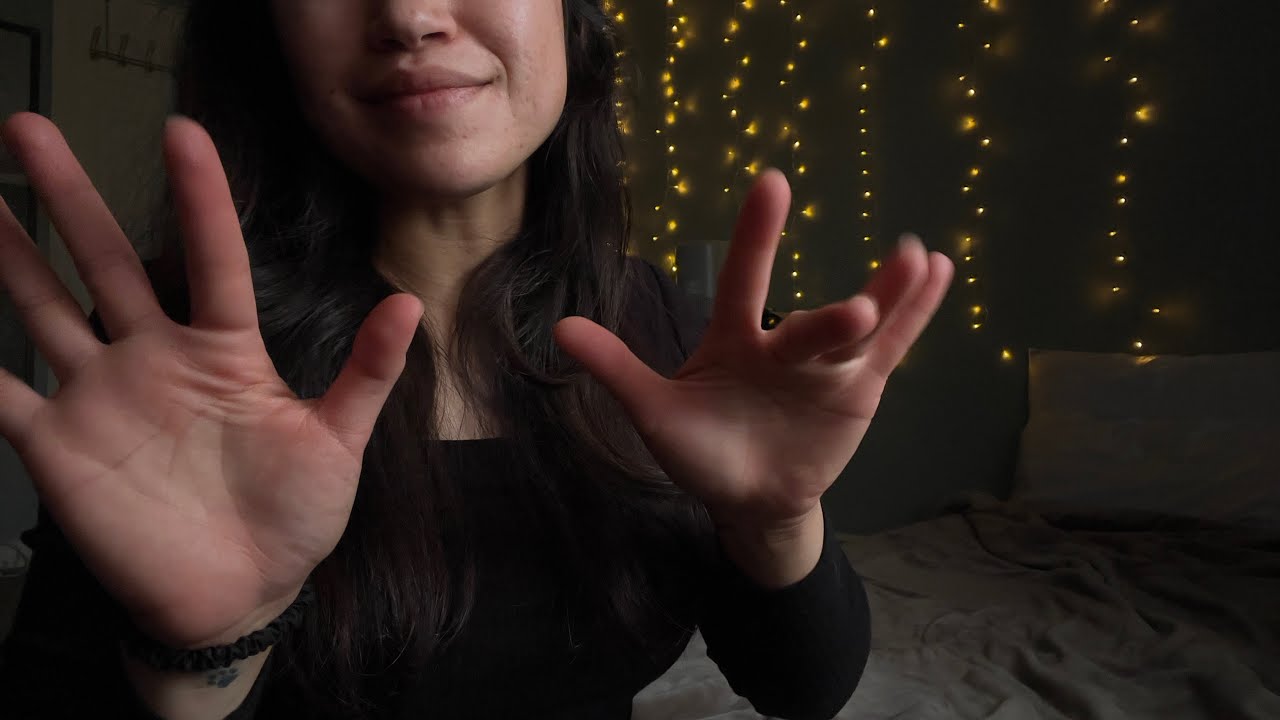 6-Minutes of Relaxing Hand Movements For Sleep 😴🙌🏼 
